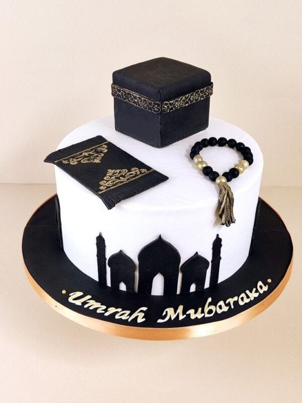 Umrah Mubarak Cake
